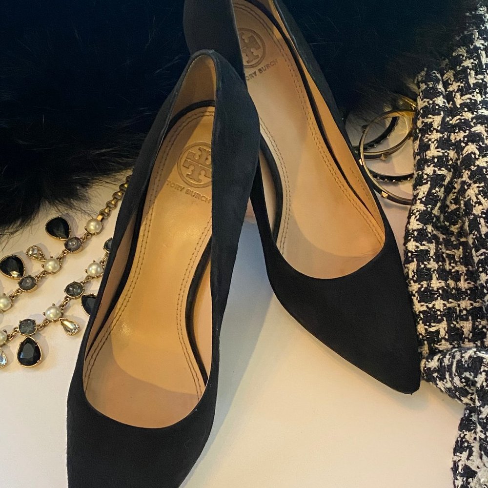 Tory Burch Greenwich  "Lancaster" Suede 85mm Pump